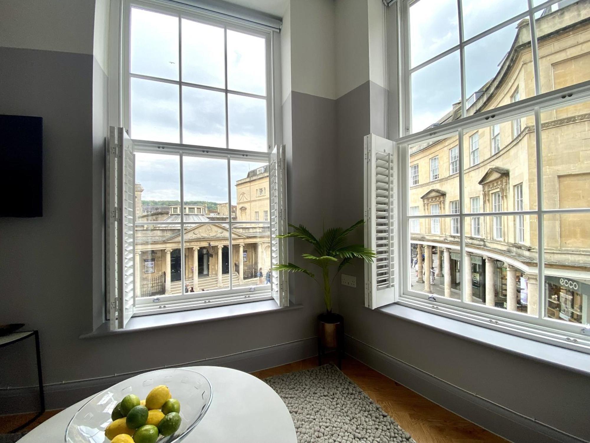 Roman Bath View, Bath Keys Exterior photo